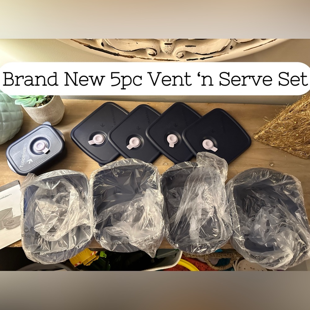 Tupperware 5-Piece Vent 'n Serve Set Brand New